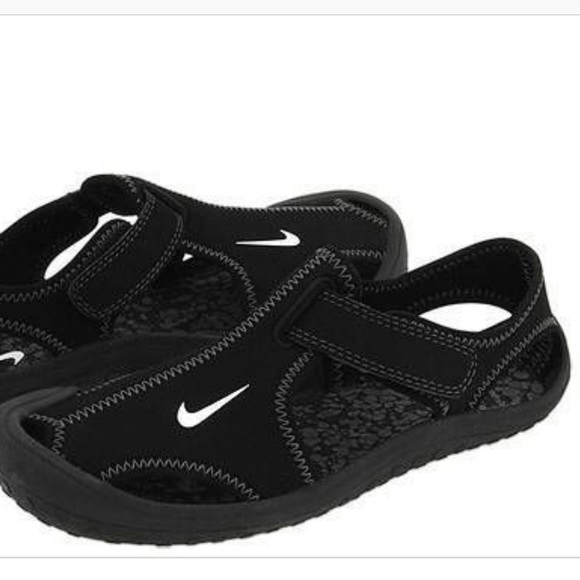 nike toddler swim shoes